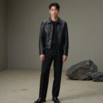 에고이스트 크롭 가죽자켓을 블랙 원피스에 매치한 세미 포멀 스타일링