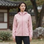 파주 탑텐 바람막이 1+1 후기 탑텐 여성 포케터블 UV 프로텍션 윈드브레이커 핑크 컬러 착용 모습