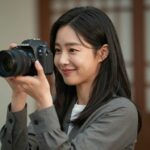 배우 한혜진 프로필 총정리 배우 한혜진이 카메라를 바라보며 미소 짓고 있는 프로필 사진