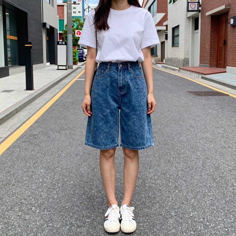 여자 청반바지 코디 여름 트렌드 조츠 버뮤다팬츠 스타일링