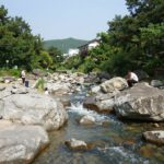 무주 구천동 계곡 전경, 맑은 물과 기암괴석이 어우러진 풍경