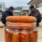 고구마대 김치 담는법 양념에 버무린 고구마대 김치 사진