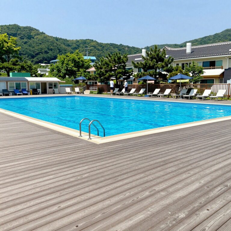 가평 수영장 있는 펜션 수영장 전경과 야외 데크 공간