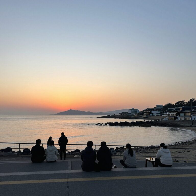화진포 펜션 테라스에서 바라본 동해 일출 풍경