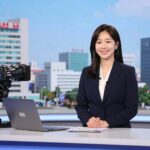 박소연 기상캐스터의 반전 매력과 KBS 성공 스토리 박소연 기상캐스터가 KBS 뉴스광장에서 날씨를 전하는 모습, 단정한 정장과 밝은 미소
