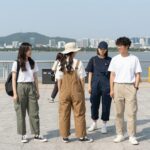 더운여름시원한작업복바지고르는팁 워크업 김포한강점에 진열된 다양한 여름 작업복 바지 제품들